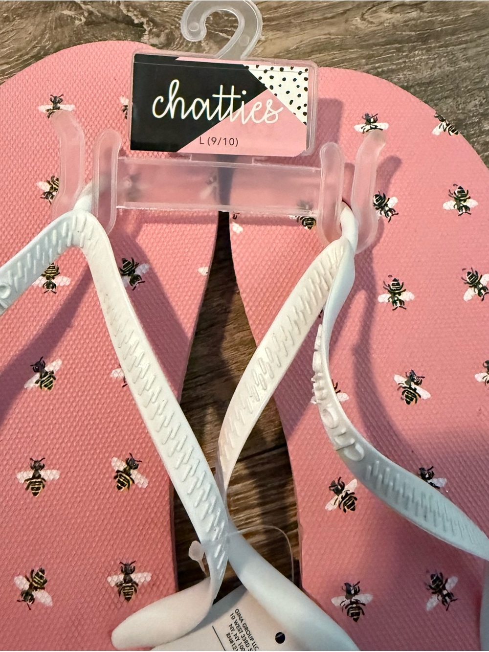 Old Navy Pink Bee Print Flip Flops with White Straps - Picture 3 of 4